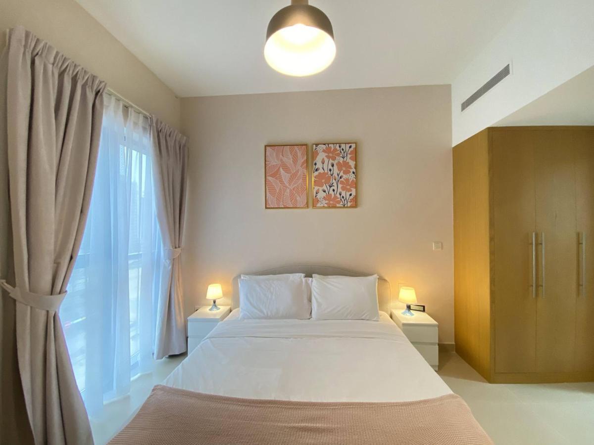Lux Bnb Bellevue Tower Downtown Apartment Dubai Exterior photo