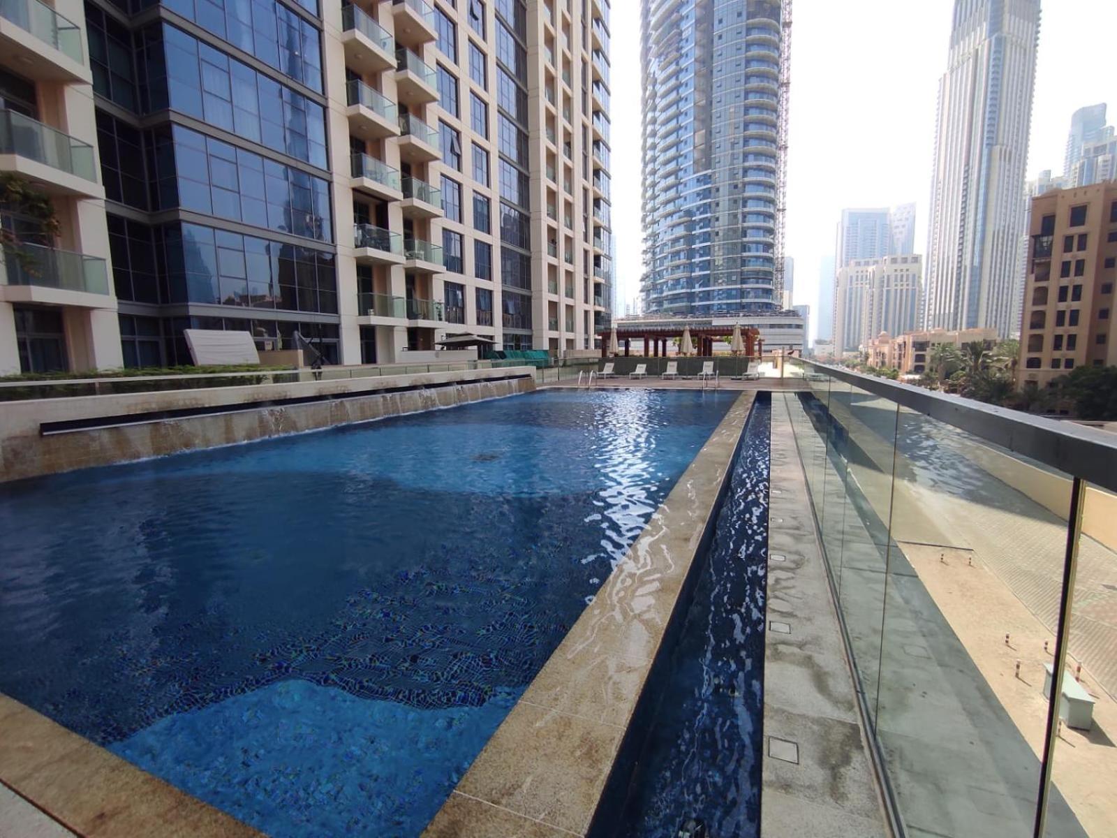 Lux Bnb Bellevue Tower Downtown Apartment Dubai Exterior photo